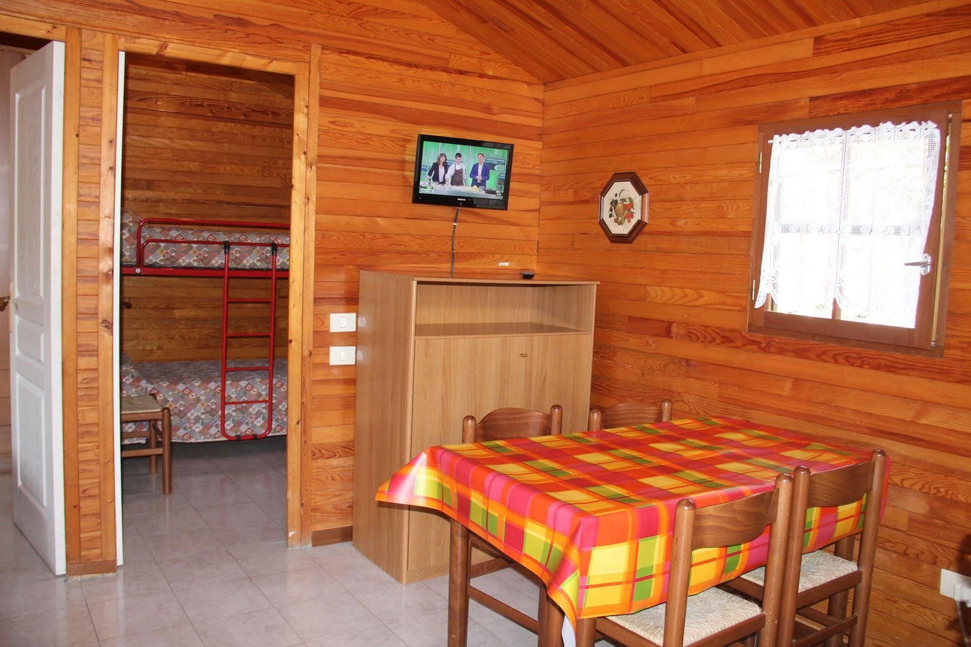 Caravelle Camping Village Ceriale Exterior photo